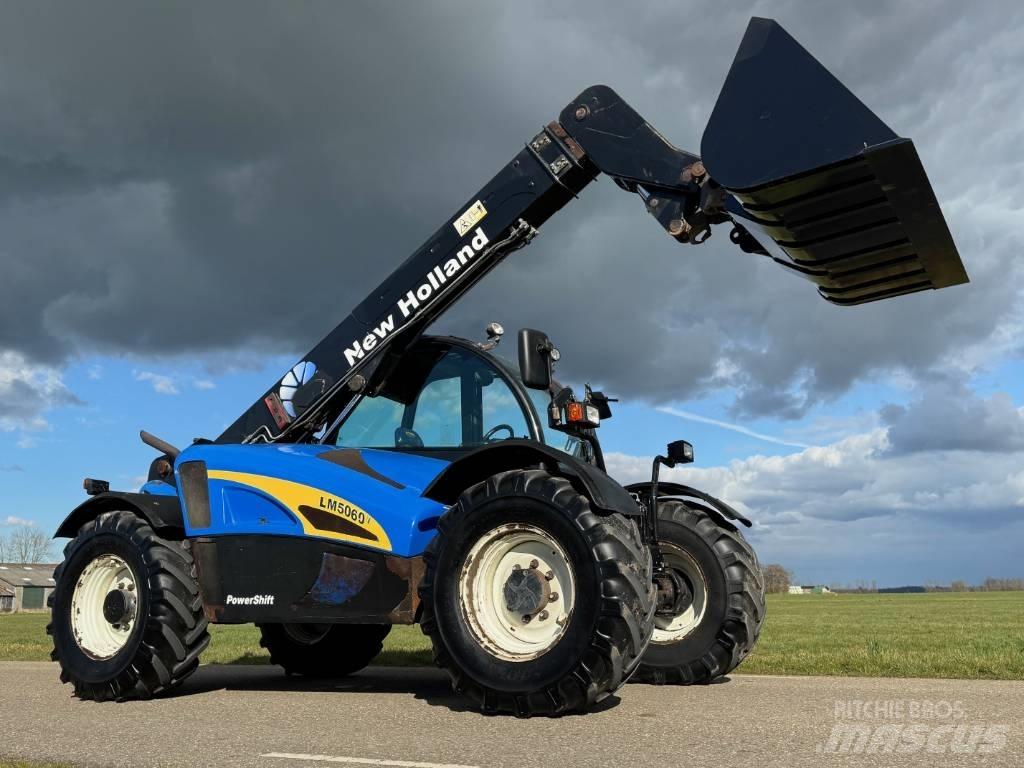 New Holland LM 5060 Telescopic Handlers