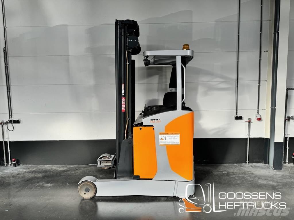 Still FMX 17 Reach trucks