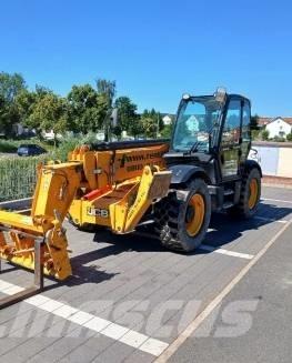 JCB 540-140 Telescopic Handlers