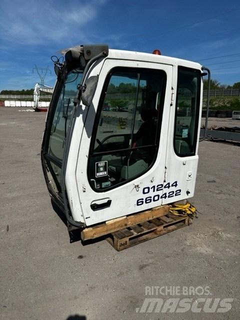 Liebherr R 906 CAB Forestry Cabin