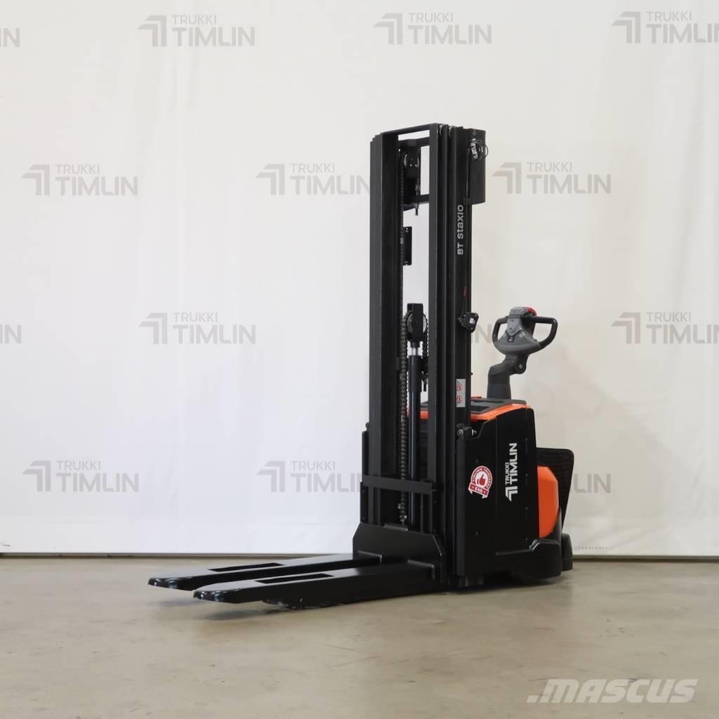 Toyota SWE120L Self Propelled Stackers