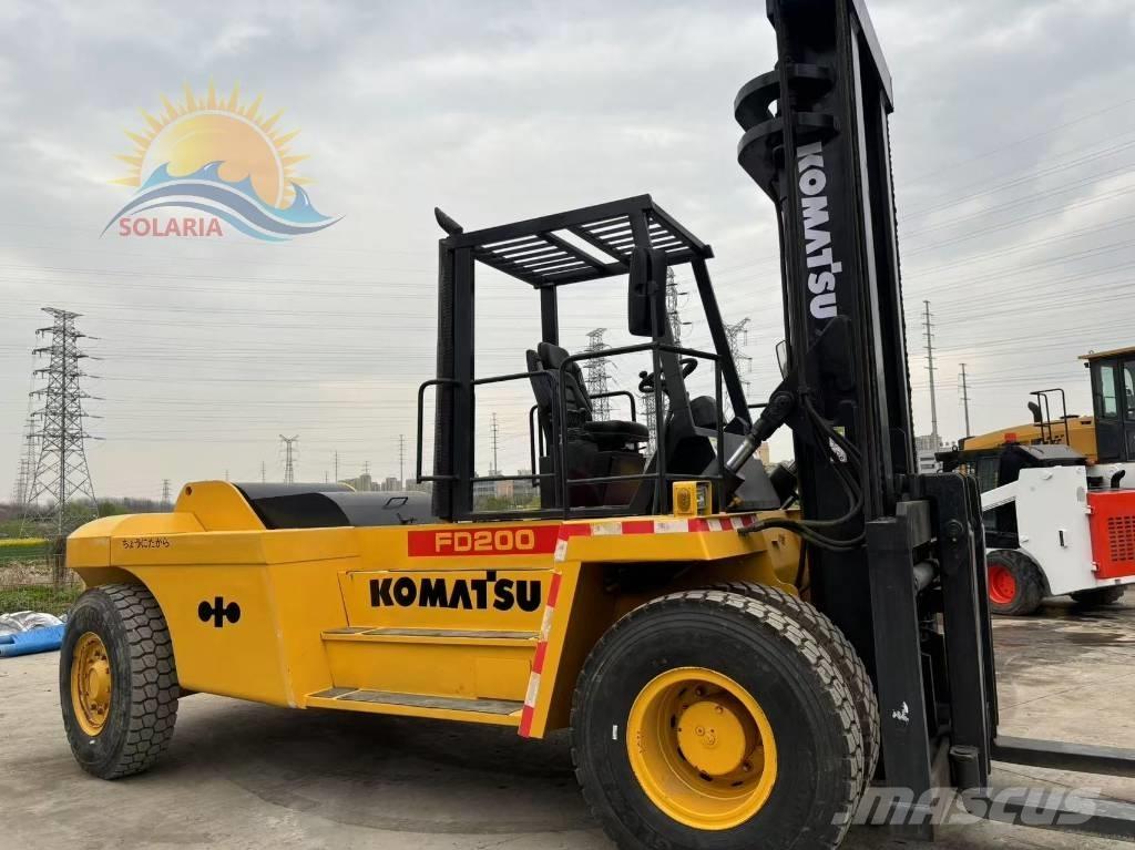 Komatsu FD 200 Diesel Forklifts