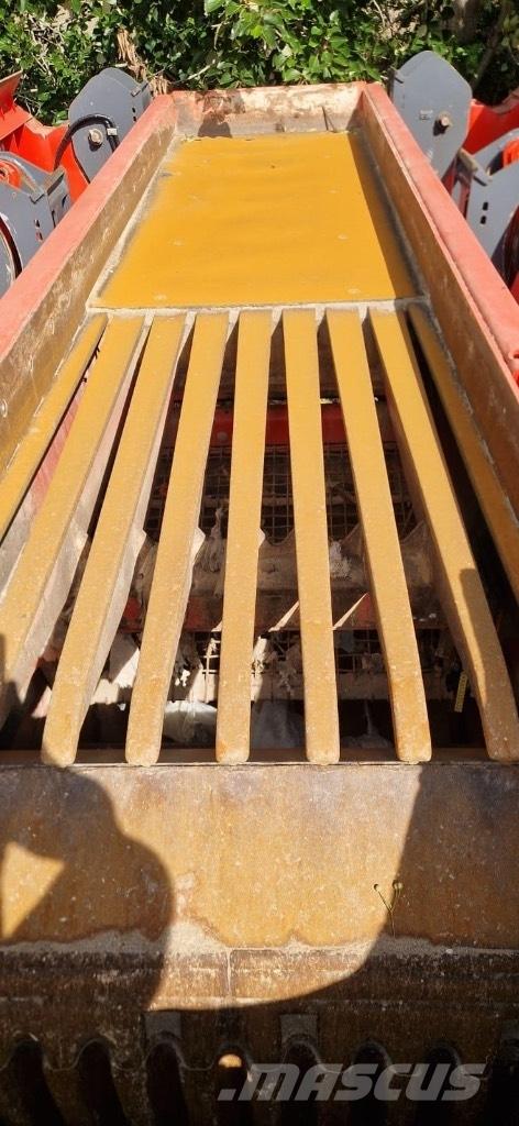 Finlay J 1170 Mobile crushers