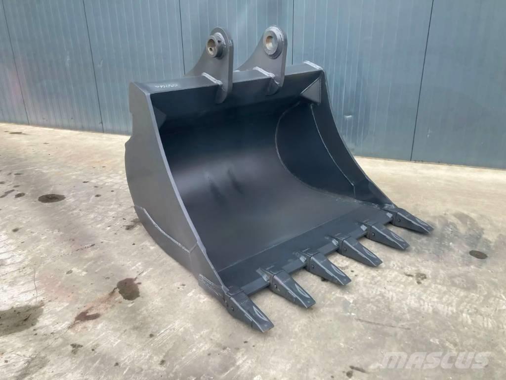 Doosan DX225 Buckets