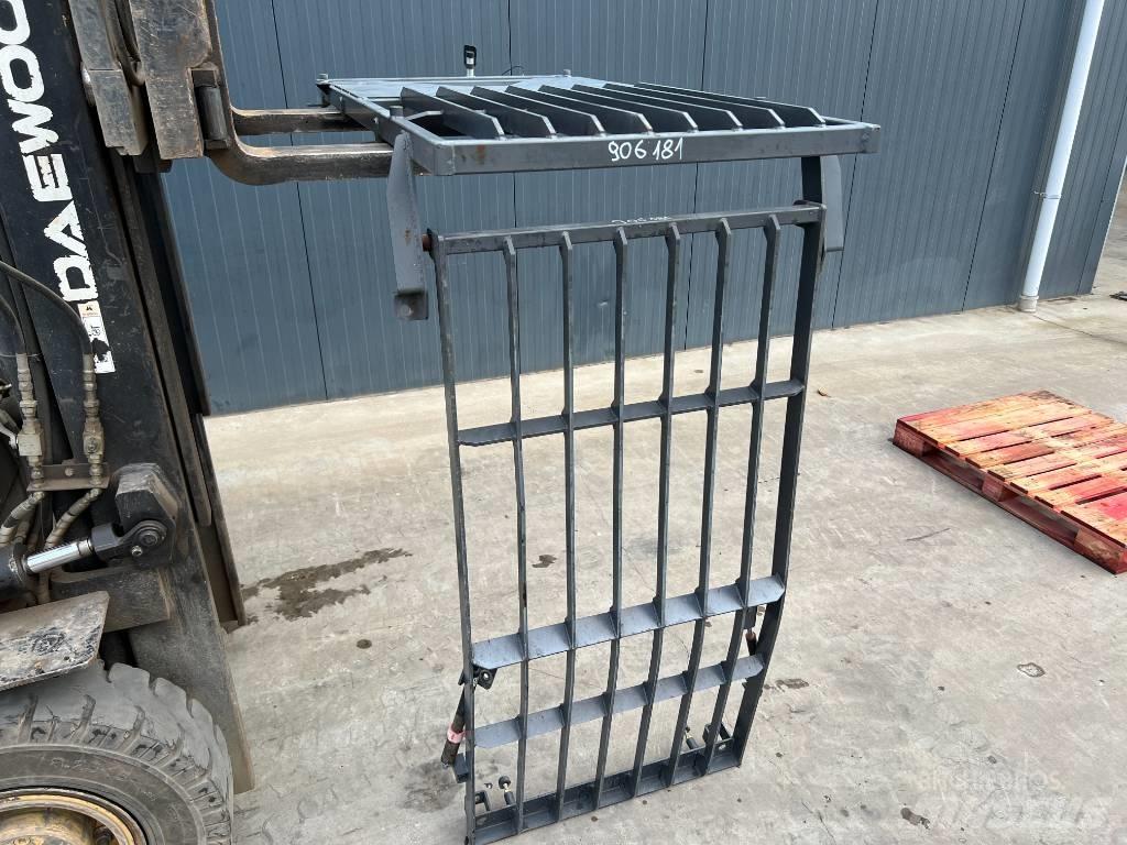Doosan DX180 / DX225 Forestry Cabin