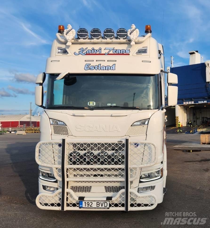 Scania R 450 A4X2LB Conventional Trucks / Tractor Trucks