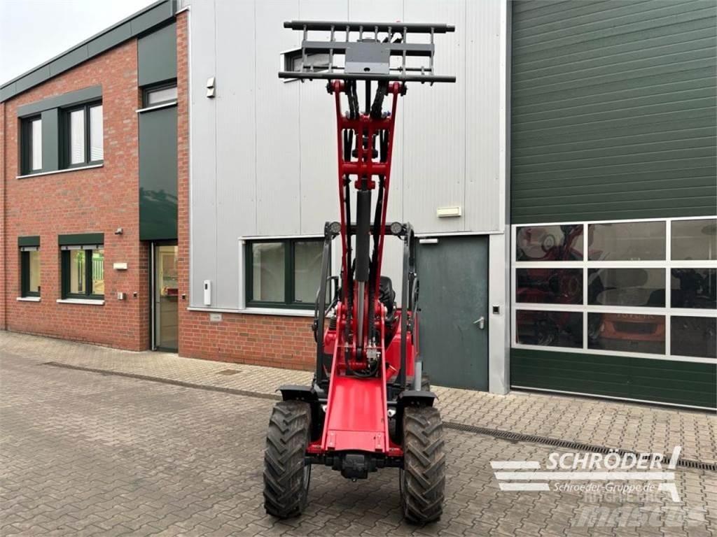 Schäffer 3650 Mini Loader