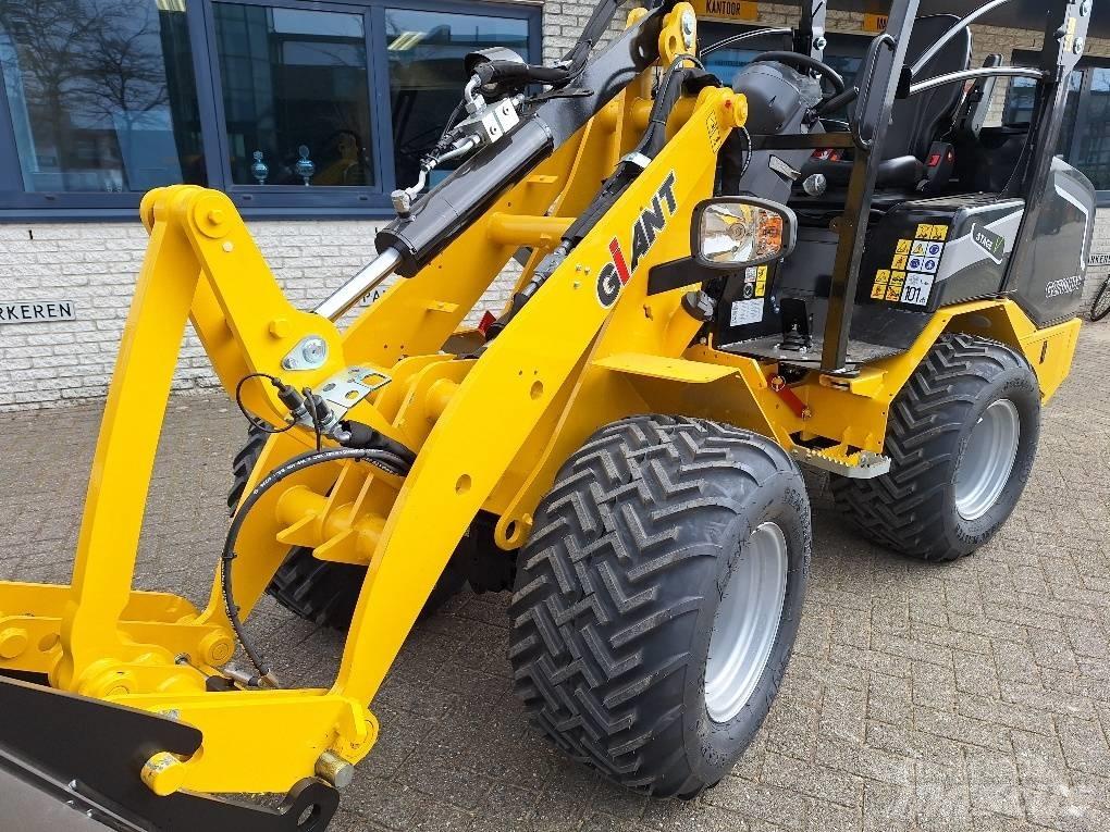 Giant G2700HD plus Mini Loader