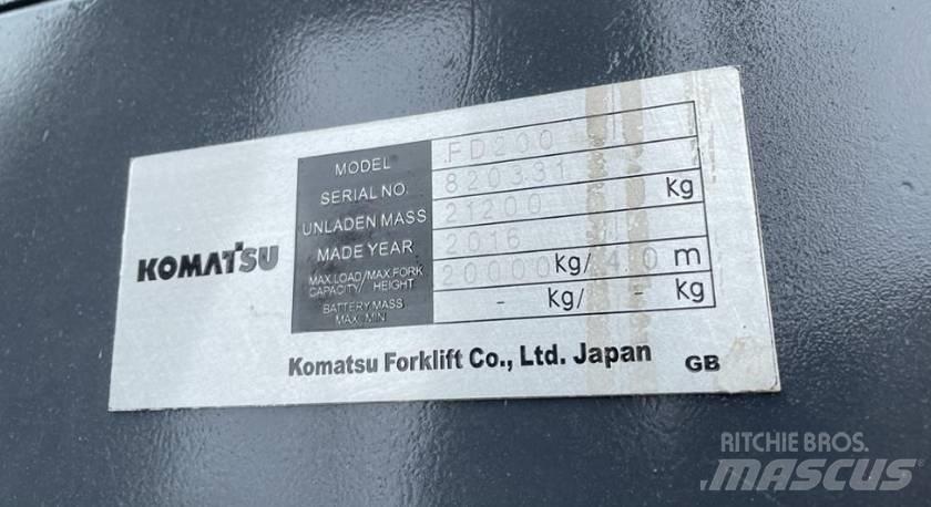 Komatsu 20 ton Diesel Forklifts