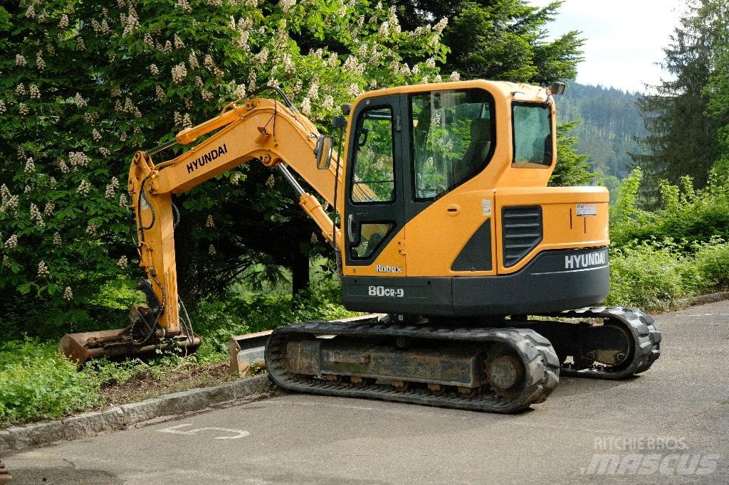 Hyundai R80CR-9 Mini excavators  7t - 12t