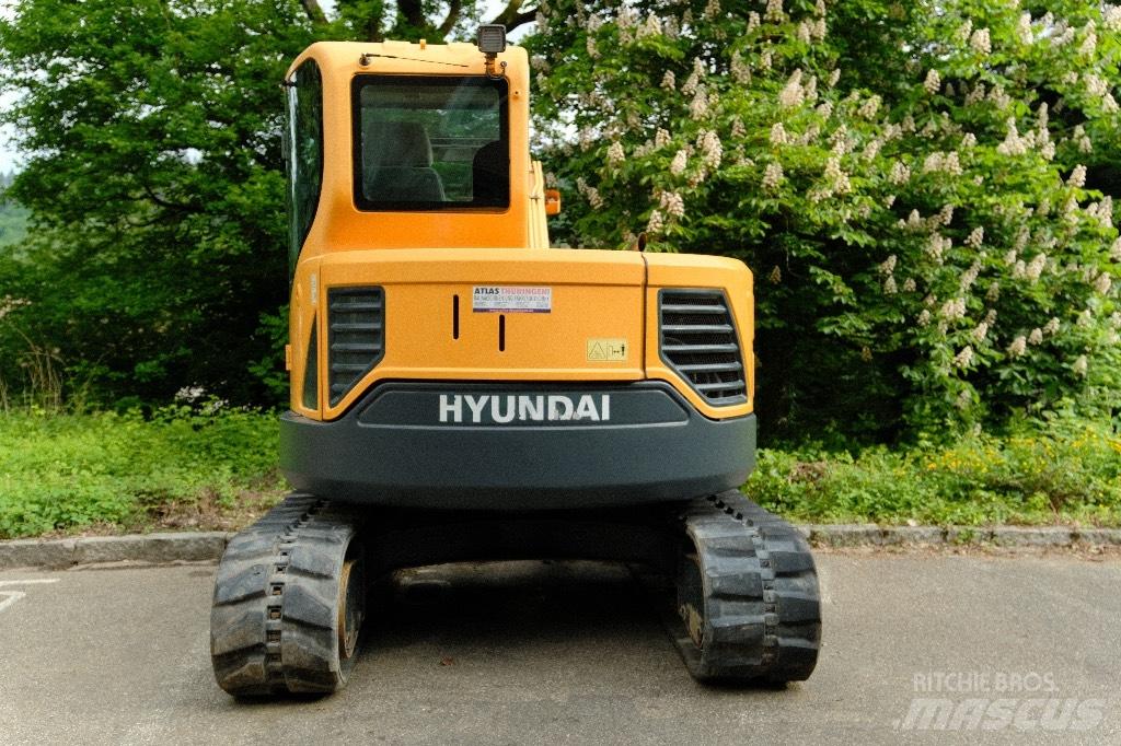 Hyundai R80CR-9 Mini excavators  7t - 12t