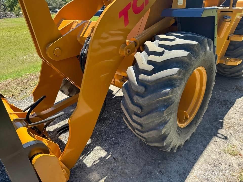 TCM E 820 Wheel Loaders