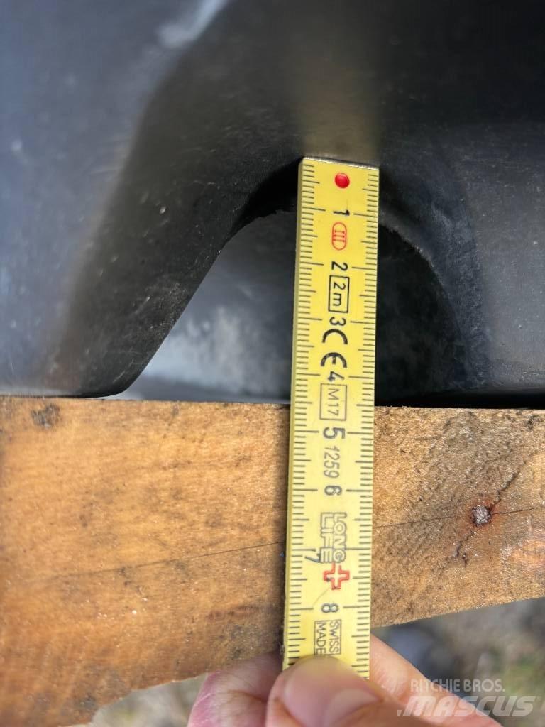 Trelleborg 650/60R34 Tires, wheels and rims