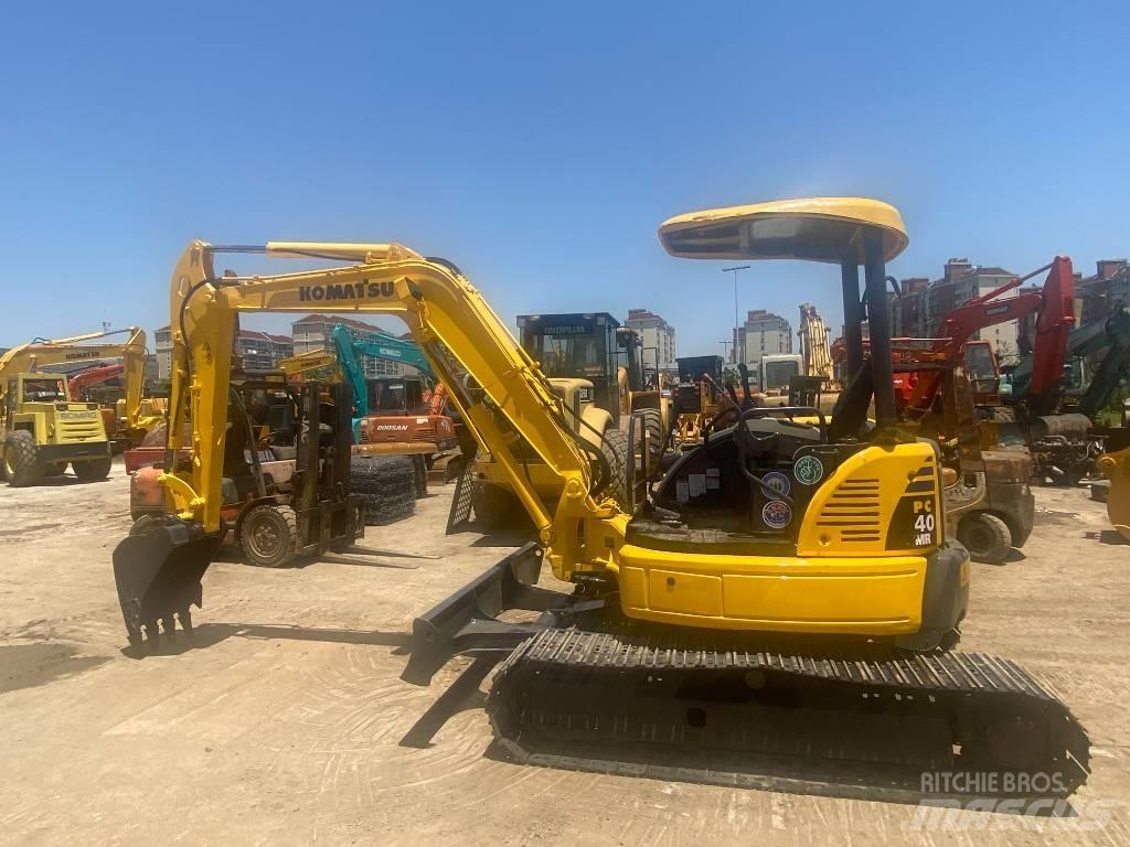 Komatsu PC 40 MR-2 Mini Excavators <7t (Mini Diggers)