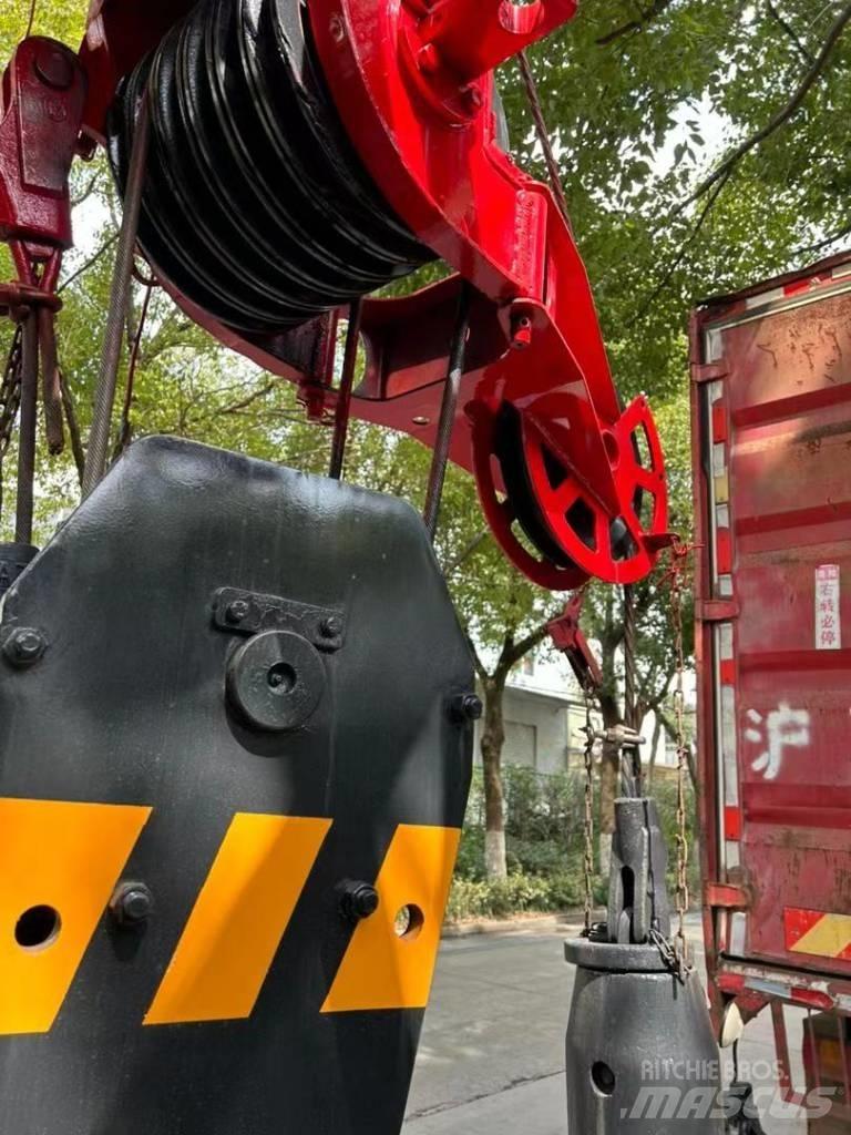 Sany STC 500 Mobile and all terrain cranes