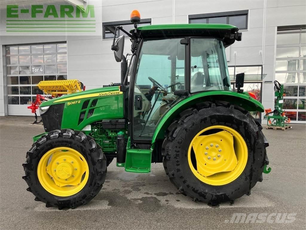 John Deere 5067E Tractors