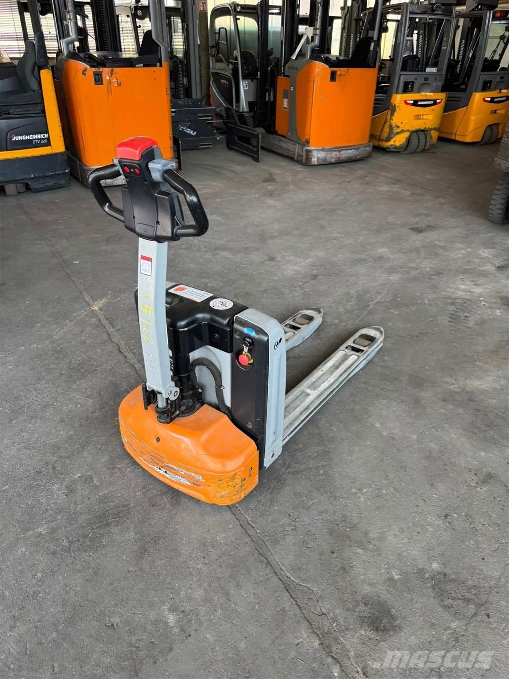 Still ECH 15 Low lifter