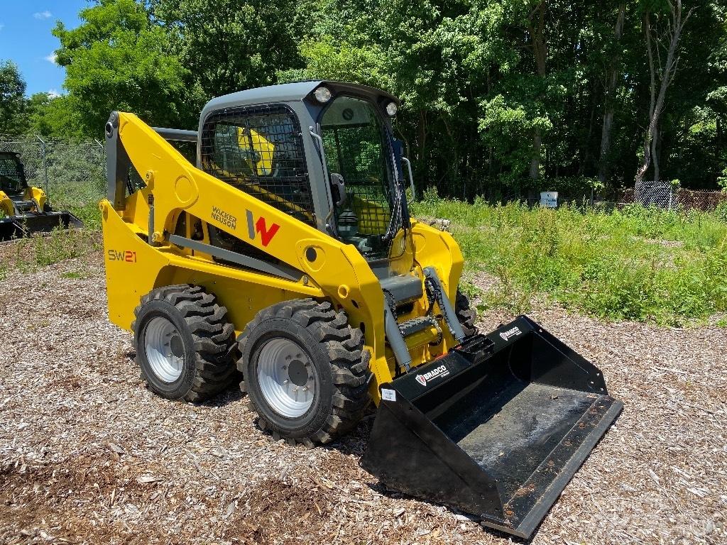 Wacker Neuson SW21 Skid Steer Loaders
