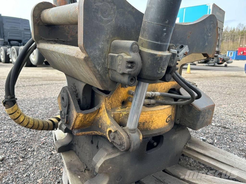 Engcon EC20B S70 Rotators