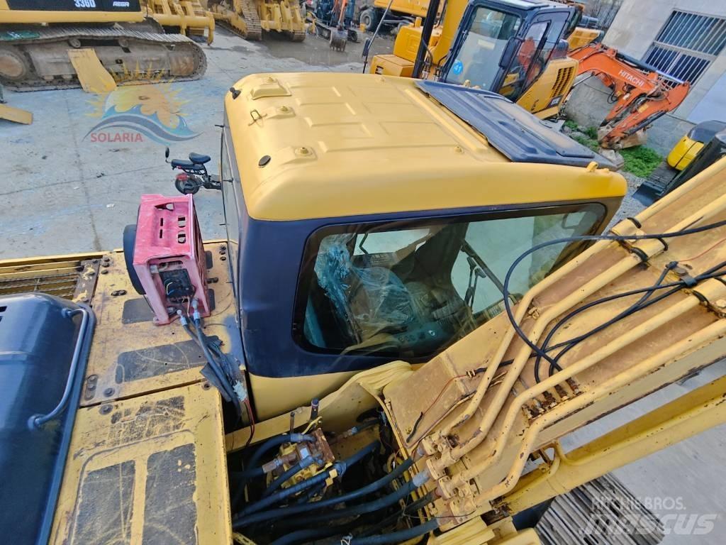 Komatsu PC 200-7 Crawler Excavators