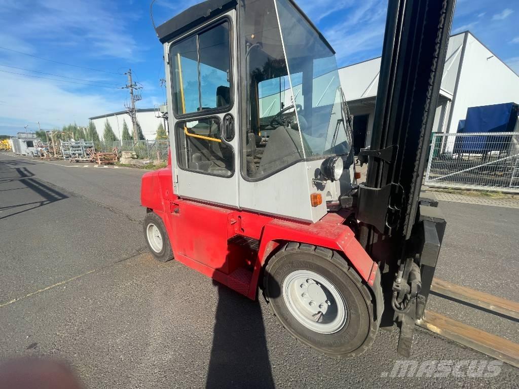Kalmar DCE 50-6 Diesel Forklifts
