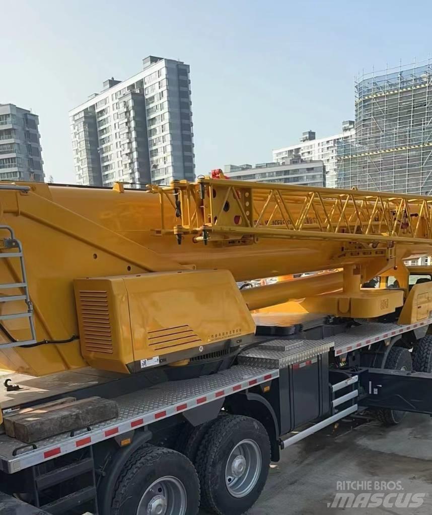 XCMG QY100K6C-1 Mobile and all terrain cranes