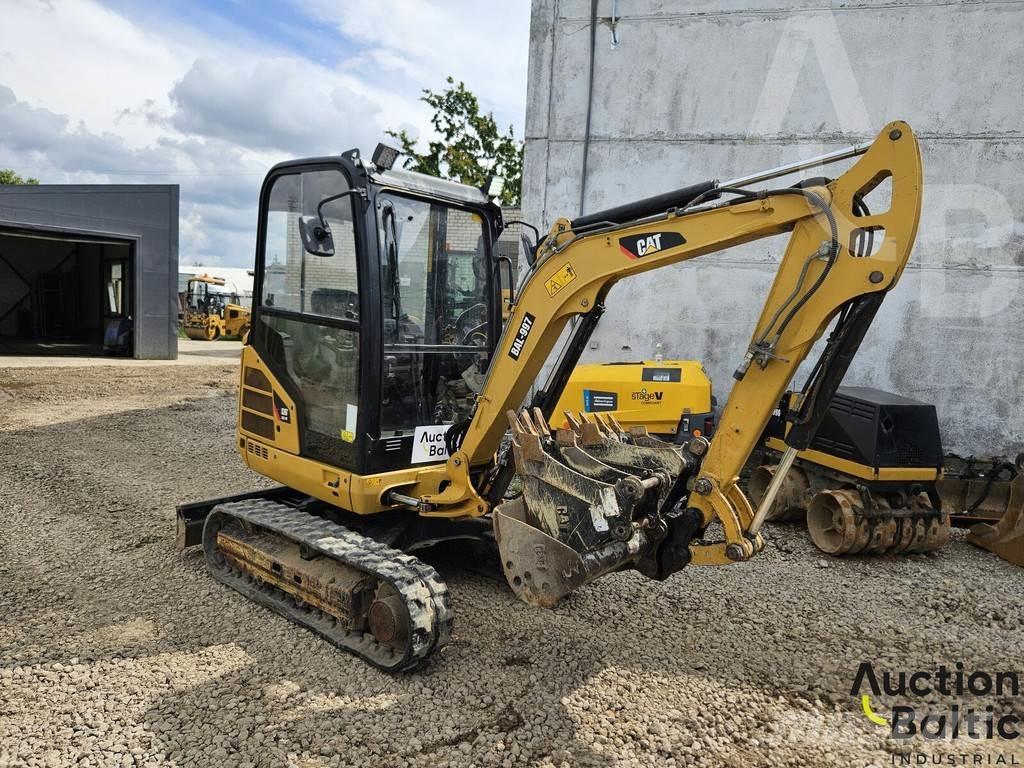 CAT 302.4 D Mini Excavators <7t (Mini Diggers)