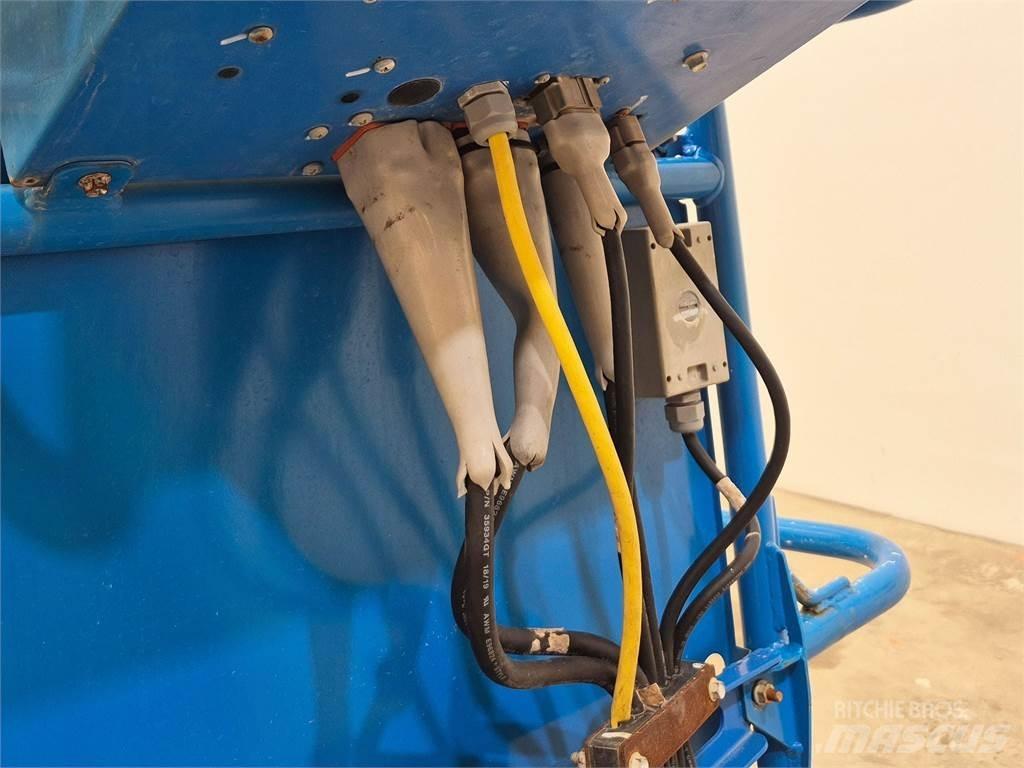 Genie Z30 20NRJ Articulated boom lifts