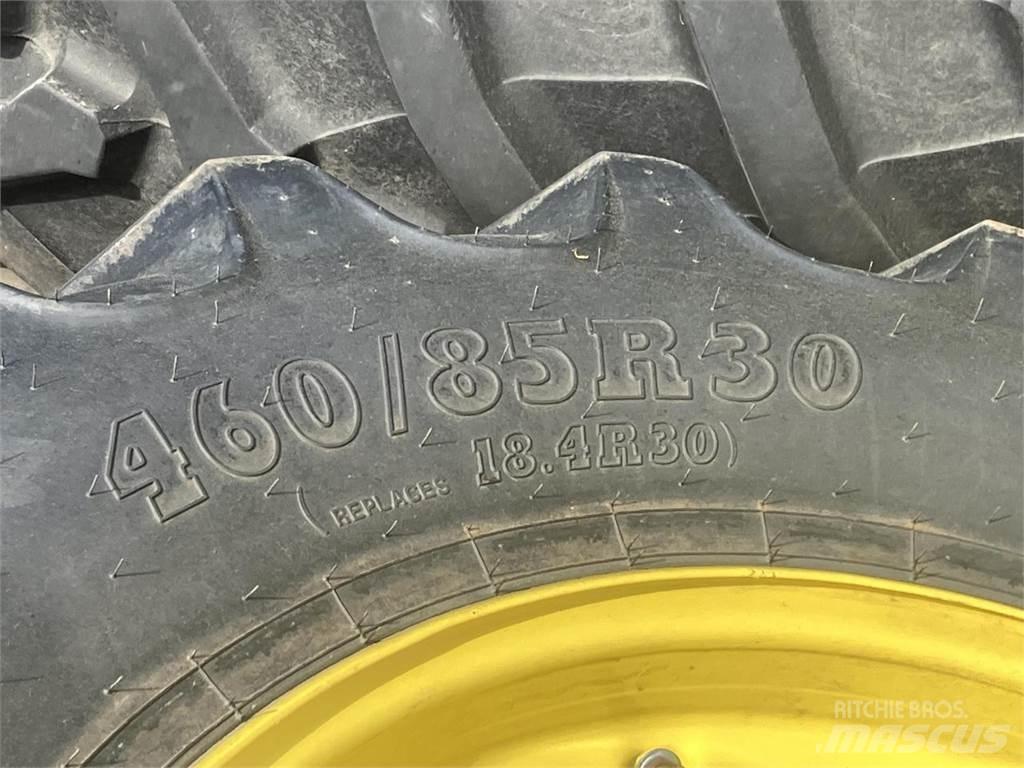 BKT 460/85R30 Tires, wheels and rims