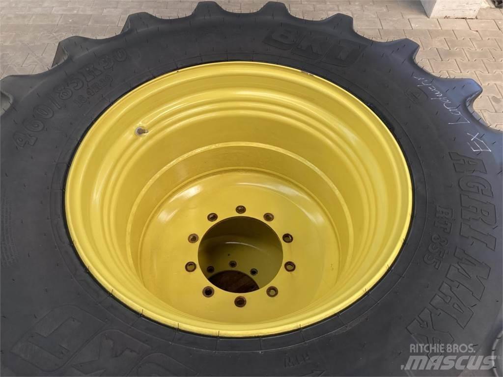 BKT 460/85R30 Tires, wheels and rims