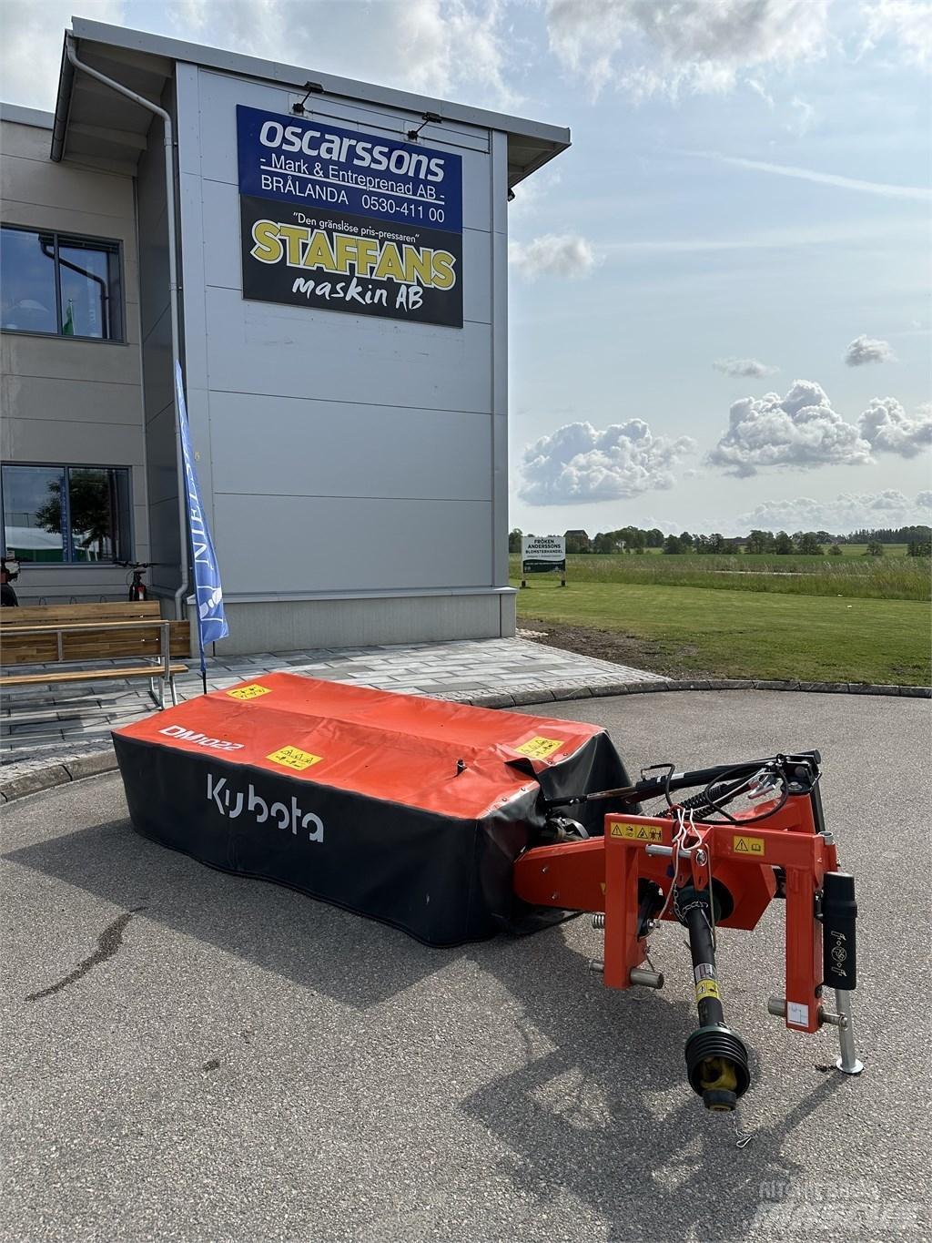 Kubota DM 1022 Mowers