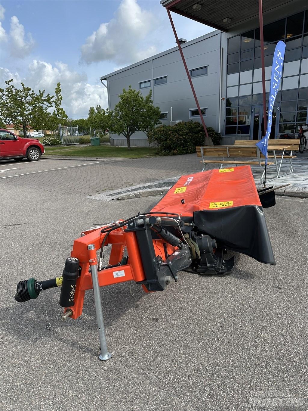 Kubota DM 1022 Mowers