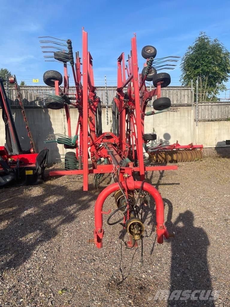 Kverneland 91110C Swathers \ Windrowers