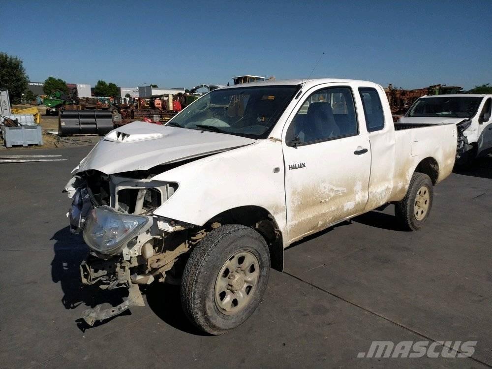 Toyota Hilux 4 Pickup Trucks