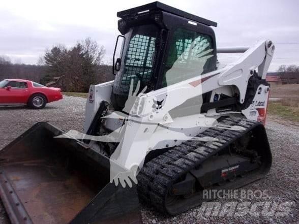 Bobcat T870 Skid Steer Loaders