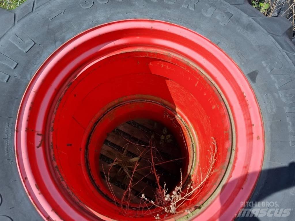 Kleber 600/65X34 Tires, wheels and rims