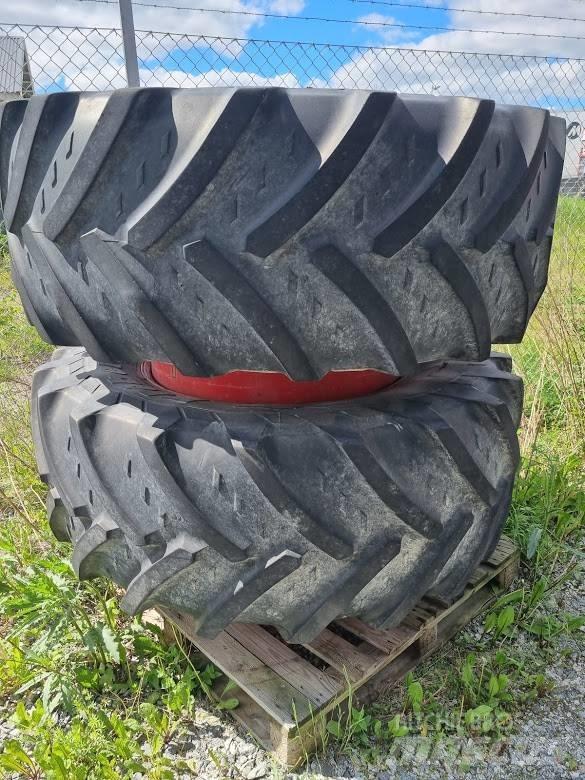 Kleber 600/65X34 Tires, wheels and rims