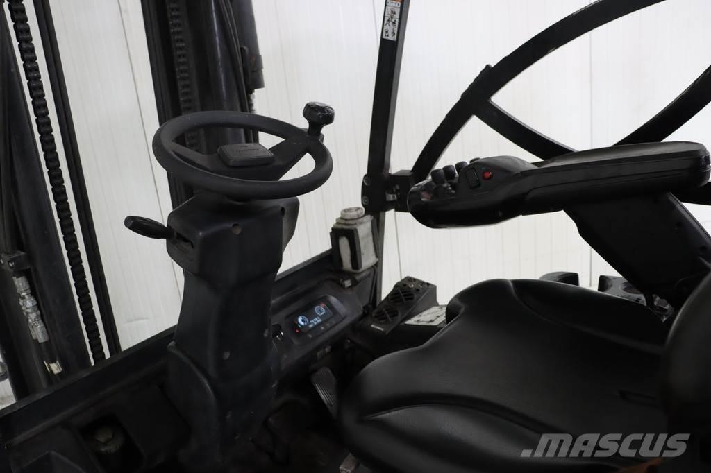 Doosan B30X-7 Electric Forklifts