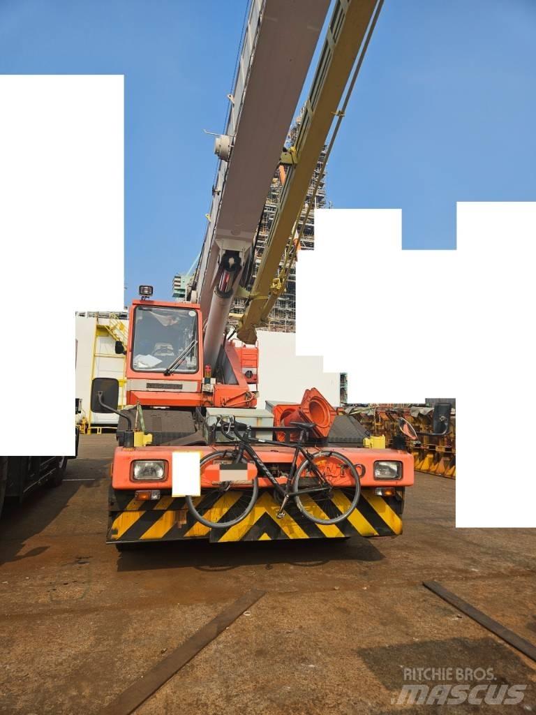 Kato SS500S Rough Terrain Cranes