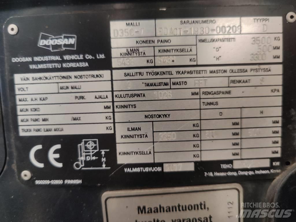 Doosan D 35 C-7 Diesel Forklifts