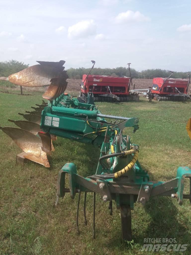 Regent Taurus 180 S Reversible ploughs