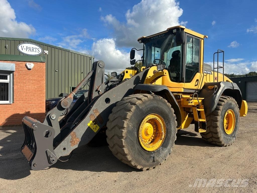 Volvo L110H Wheel Loaders