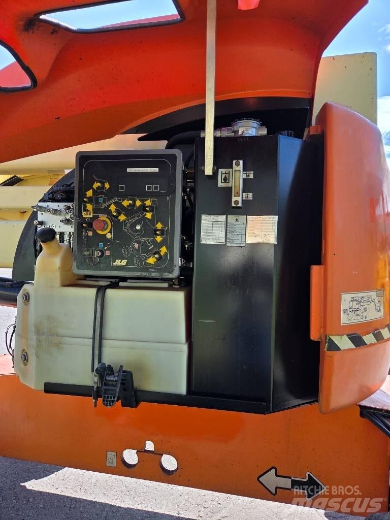 JLG 510 AJ Articulated boom lifts