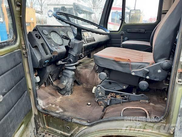 Mercedes-Benz 1213 Flatbed Trucks