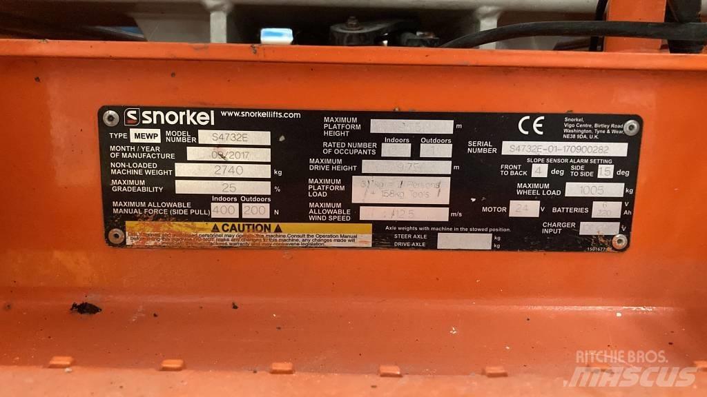 Snorkel S4732E Scissor Lifts
