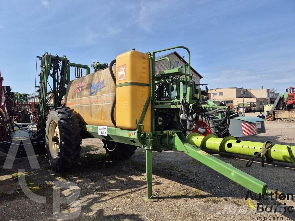 Amazone UG 4500 Trailed sprayers