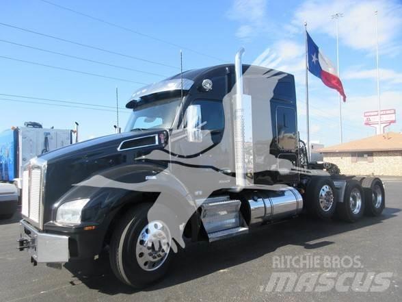 Kenworth T880 Conventional Trucks / Tractor Trucks
