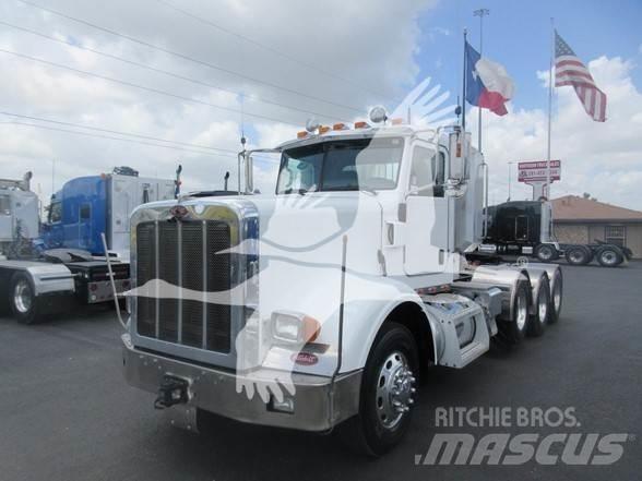 Peterbilt 367 Conventional Trucks / Tractor Trucks