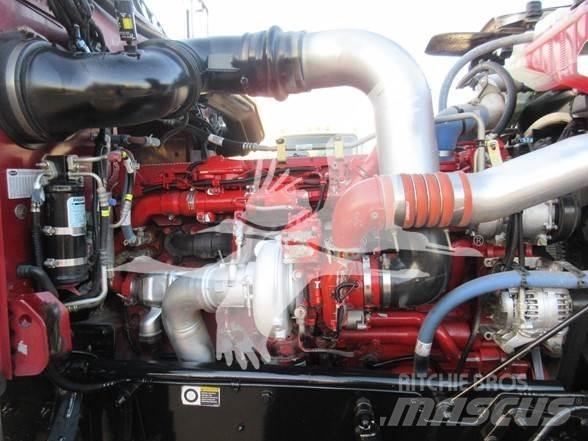 Peterbilt 389 Conventional Trucks / Tractor Trucks