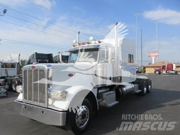 Peterbilt 389 Conventional Trucks / Tractor Trucks